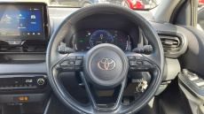 Toyota Yaris 1.5 Hybrid Design 5dr CVT Hybrid Hatchback
